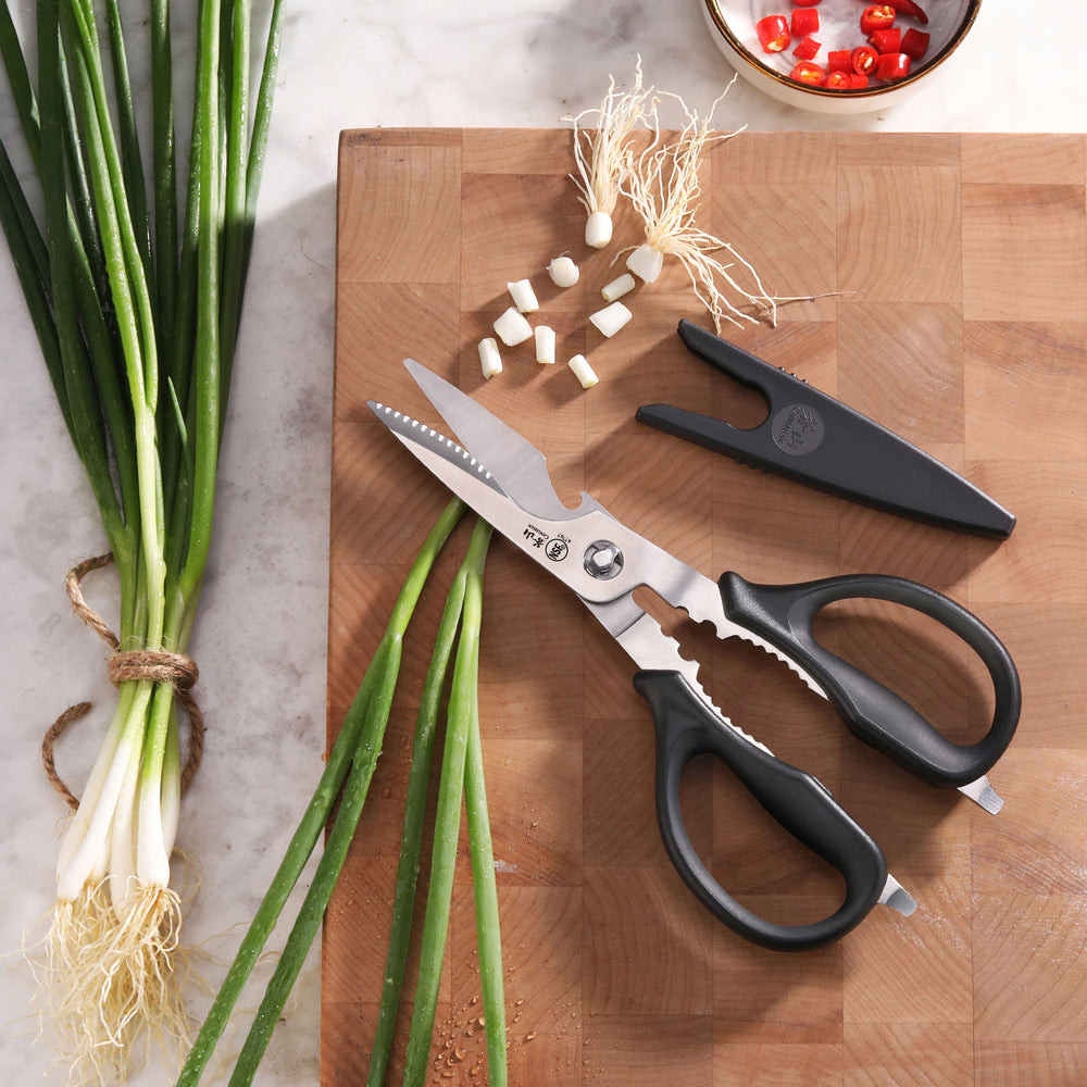 
                  
                    Load image into Gallery viewer, 9-Inch Heavy Duty Utility Kitchen Shears with Blade Holder, Black or White
                  
                